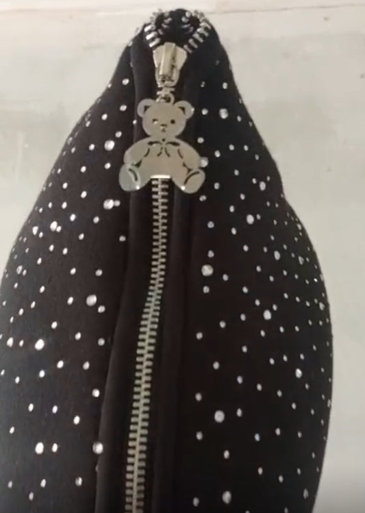 BELANI LOGO RHINESTONE SET